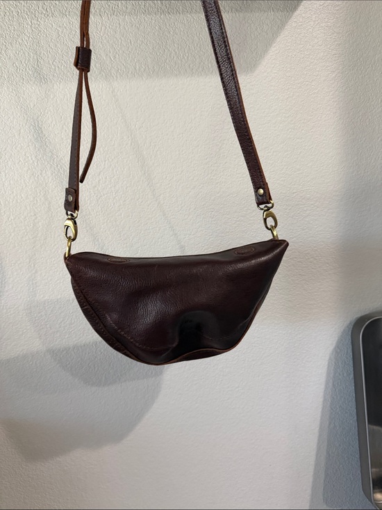 portland leather goods Handbags - Women's Dark Brown Leather Crossbody/Sling Bag with Adjustable Strap